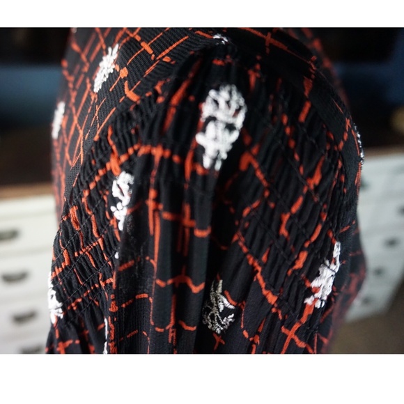 Anthropologie Elysia Embroidered Tie Blouse New S - Picture 9 of 12